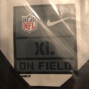 Ertz on field super bowl jersey. White XL